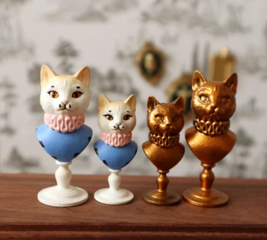 

Dollhouse Mini Angel Sculpture Cat Statue, Miniature Egg Basket，Mini Little Flying Pig，Mini Birdcage Decorative Accessories