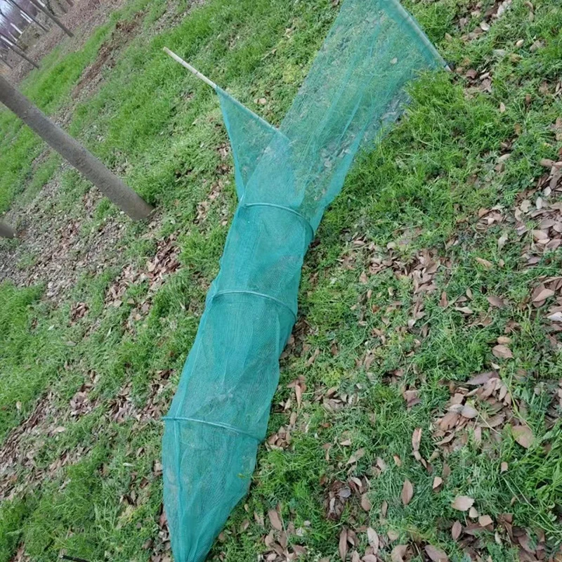 

Lawaia 8x1x3m Fish Trap Portable Fish Shrimp Mesh Cage Fishing Trap Network Foldable River Blocking Net Fishing Nets Tool