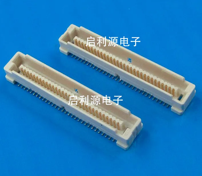 2 PZ ~ 50 PZ/LOTTO 5179029-2 60PIC 0.8MM SMD Nuovo originale