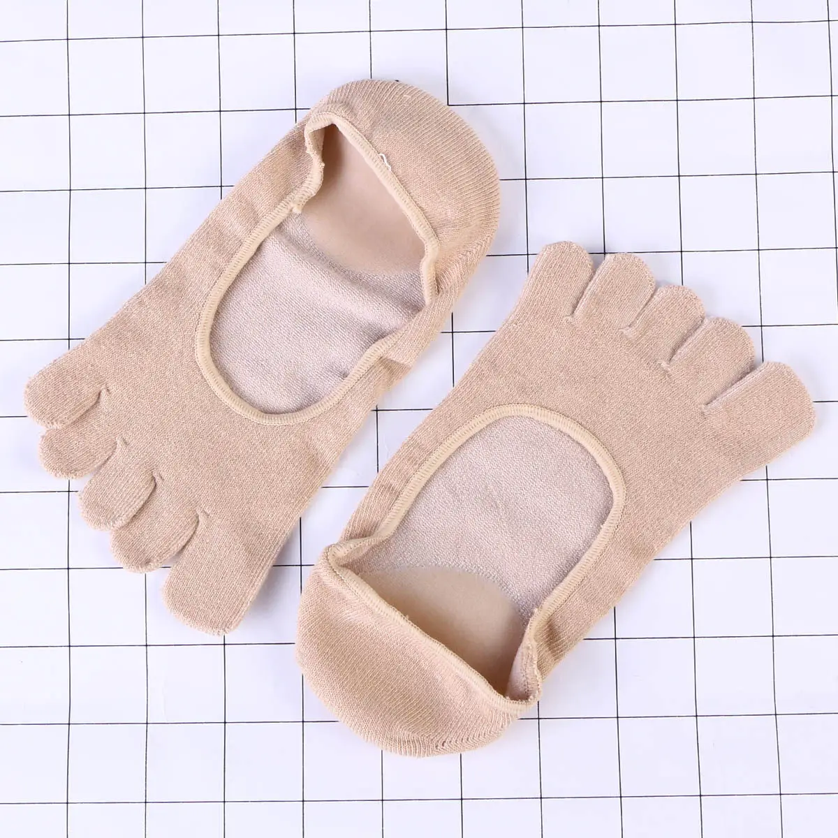 

Увлажняющие гелевые носки для пяток с 5 пальцами для сухой потрескавшейся кожи ног, глубокое увлажнение в домашних условиях с использованием медицинского минерального масла абрикоса