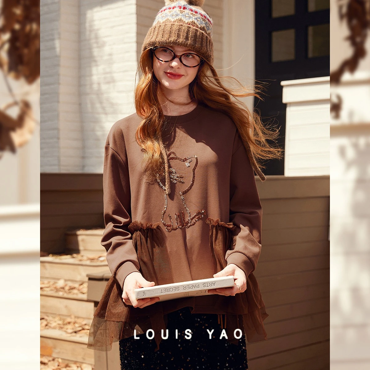 

LOUIS YAO Embroidered Sequin Splicing Mesh Women's Sweatshirts 2025 Winter Women's Top Round Neck Sleeves Micro Elastic Hoodie