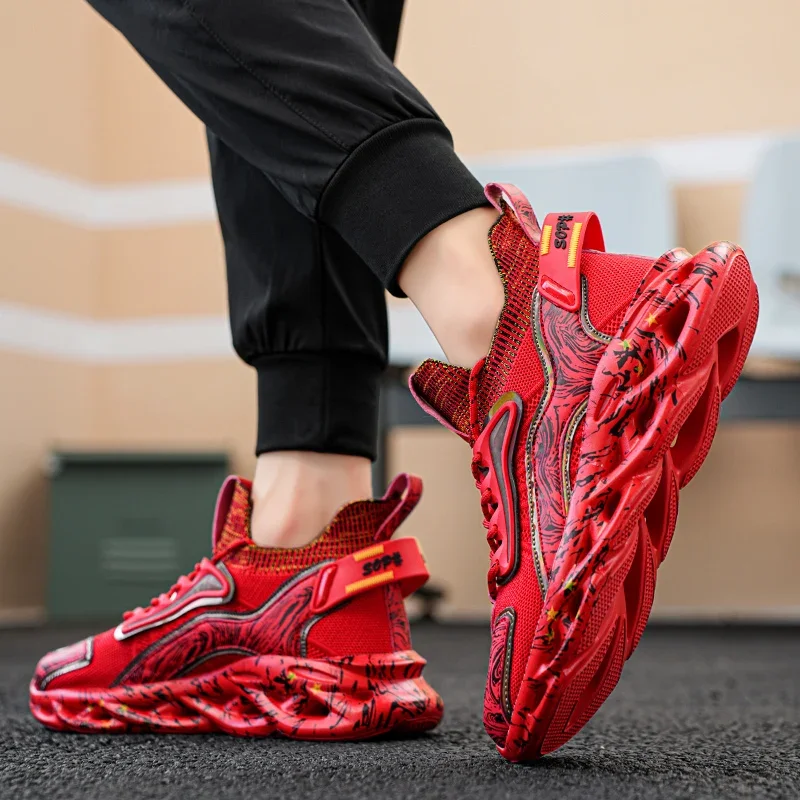 أحذية الجري الرجالية ذات النعل الناعم برباط علوي أحذية رياضية للرجال خفيفة الوزن شبكية قابلة للتنفس ومضادة للانزلاق ومقاومة للاهتراء للرجال