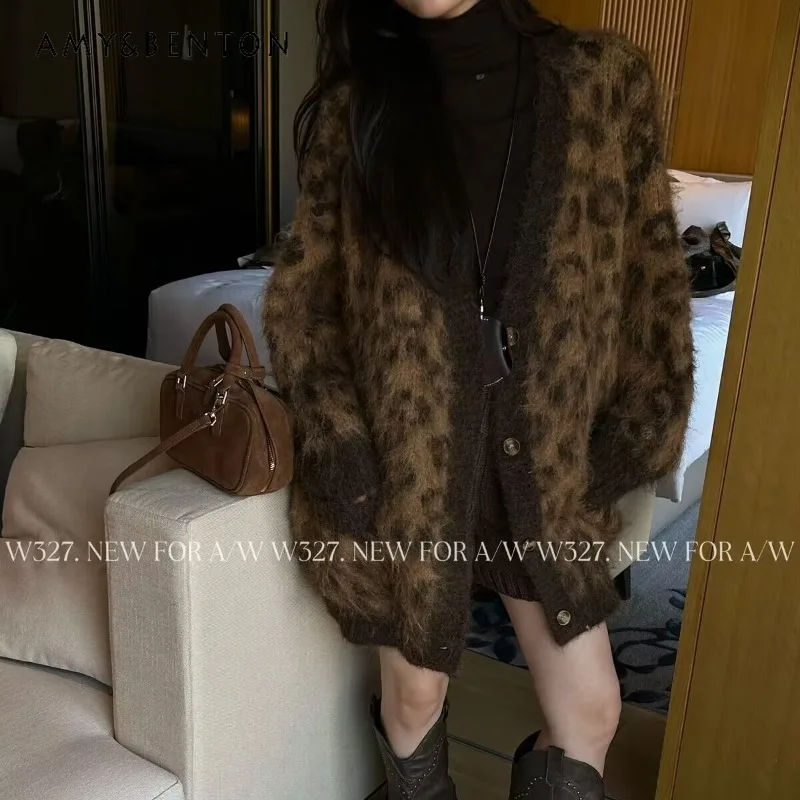 American Retro Leopard Print Camel Wool V-neck Knitted Cardigan Thickened Jacket Top 2024 Autumn And Winter New Outwear Female