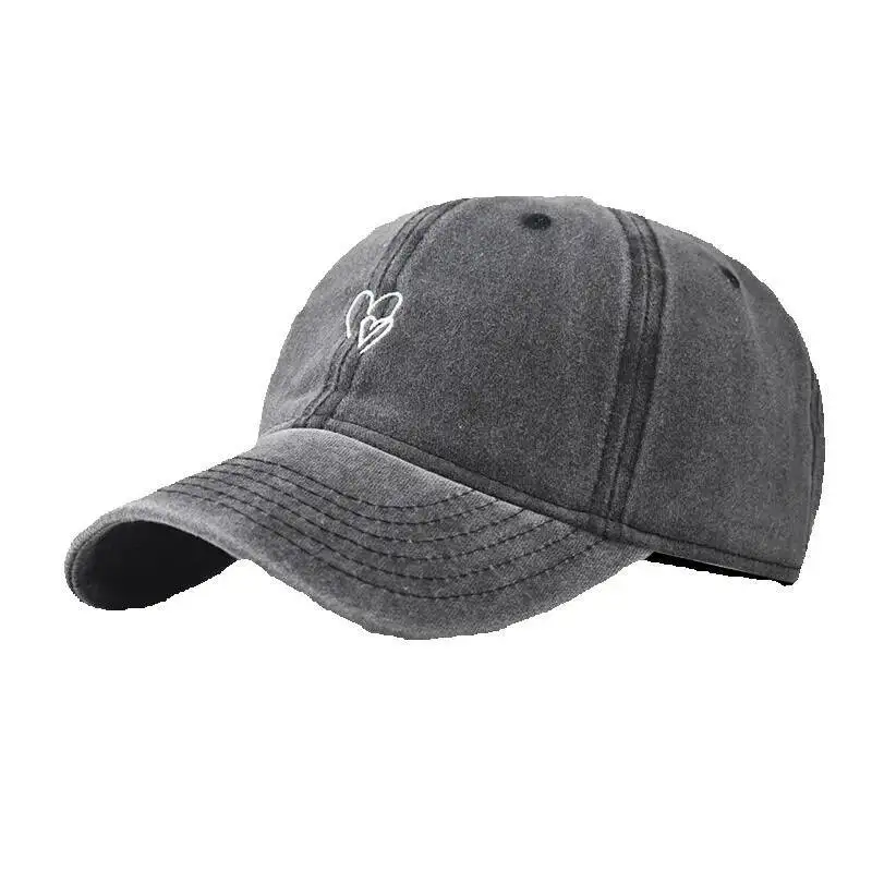 

Pure Cotton Washed Vintage New Small Heart Embroidered Baseball For Men And Women Outdoor Cartoon Duckbill Cap