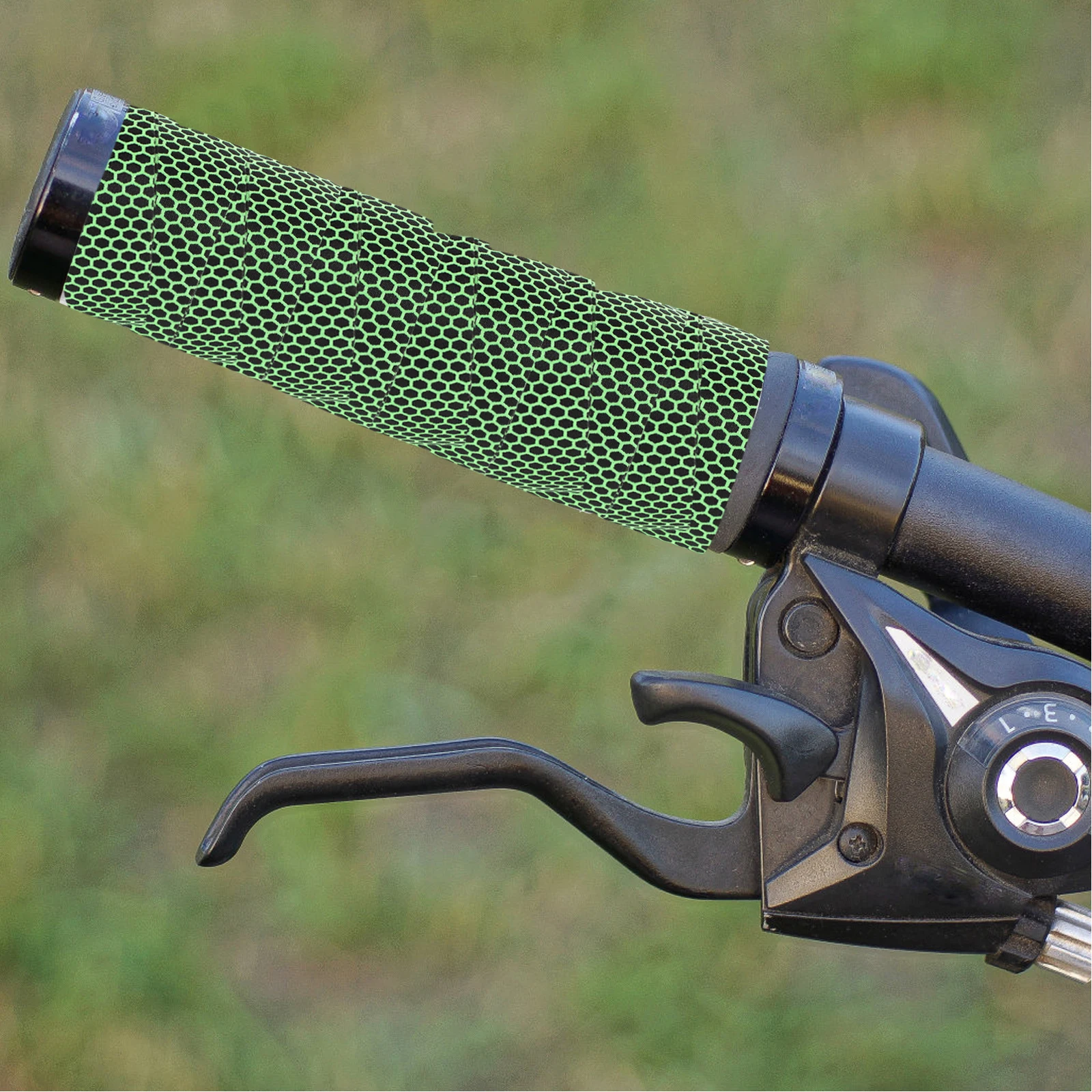 

2 Set Bicycle Handlebar Tapes EVA Wrapped Straps for Road Bike Accessories Antislip Silicone Grip Sweat Absorption Comfort