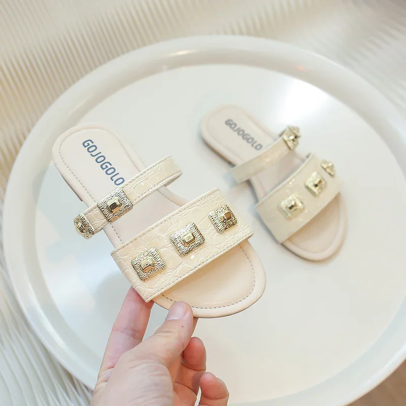 Kids Comfortable Elegant Casual Soft Slippers Beautiful Chirdren Summer Fashion Rivet Sandals Baby Home Cute Toddler Shoes