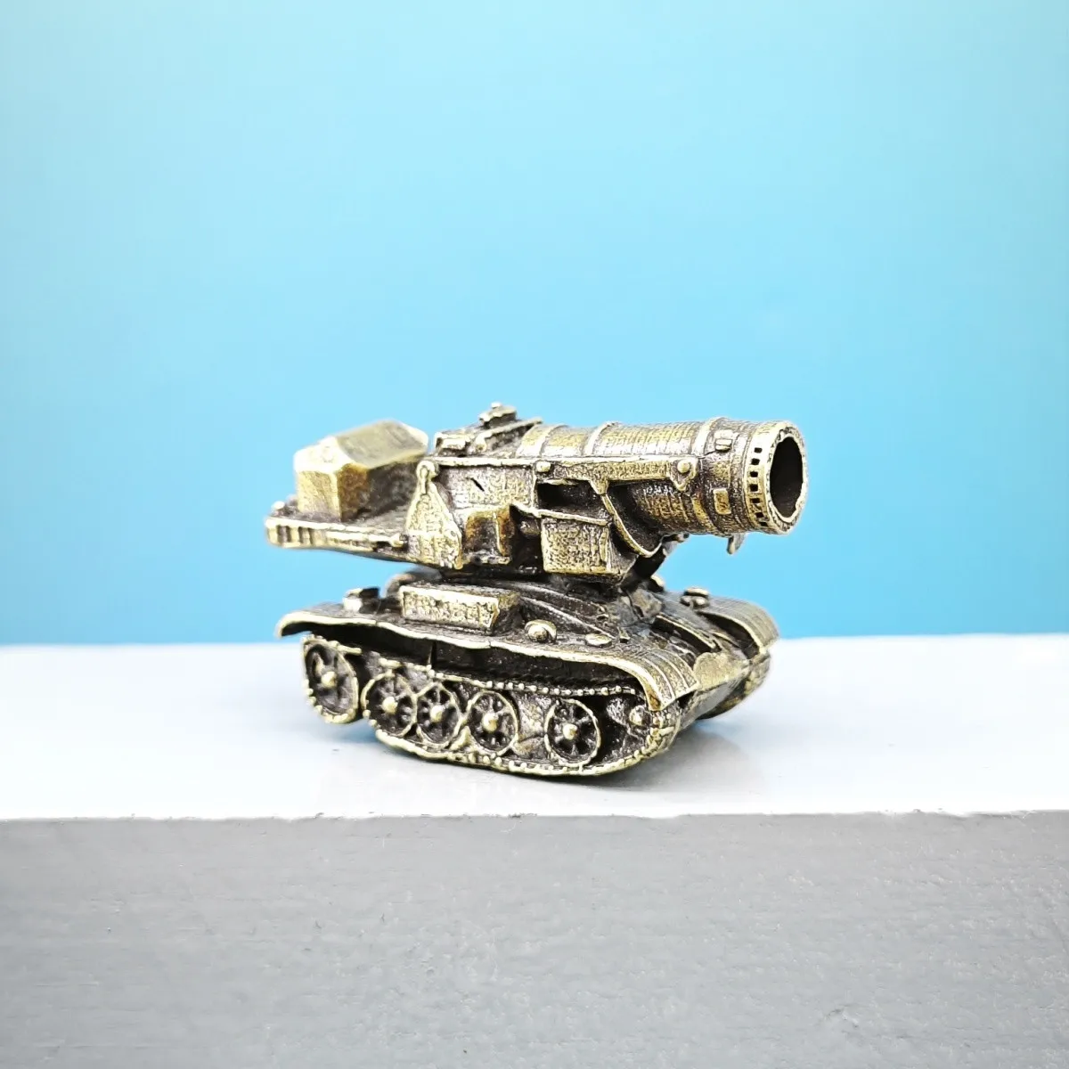 Vintage Brass Heavy Artillery Tank Miniature Model Military Vehicle Diorama Desktop Decor Collectible Craft