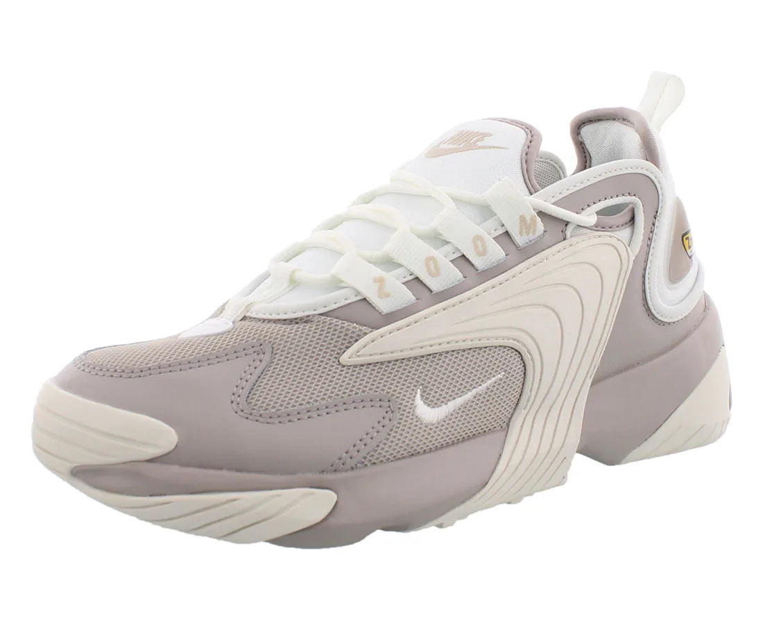 

Женская обувь Nike Zoom 2k