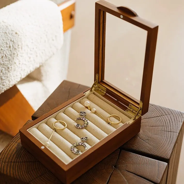 

Mutihome 2026 Fashion Handmade Product European Baroque Cherry Wood Vintage Jewelry Box Storage Box Ring Box