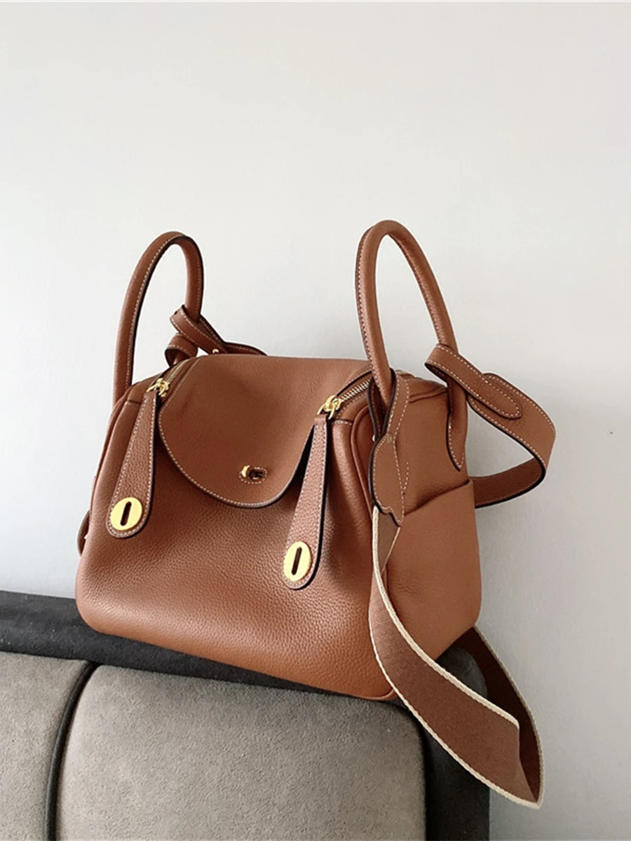 Bucket Bag Women 2024 New Full-grain Leather Emed Leather Pillow Bag Women Messenger Bag Genuine Leather Lindy Bag Handbag