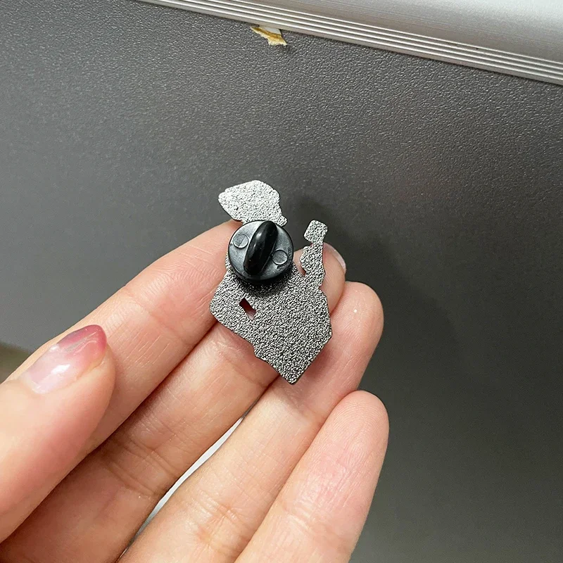 دبوس مينا ساحر HxH مهرج ، بروش صياد X صياد ، هيسوكا مورو ، شارة مورو ، مجوهرات فنية أنيمي ، ديكور حقيبة ظهر