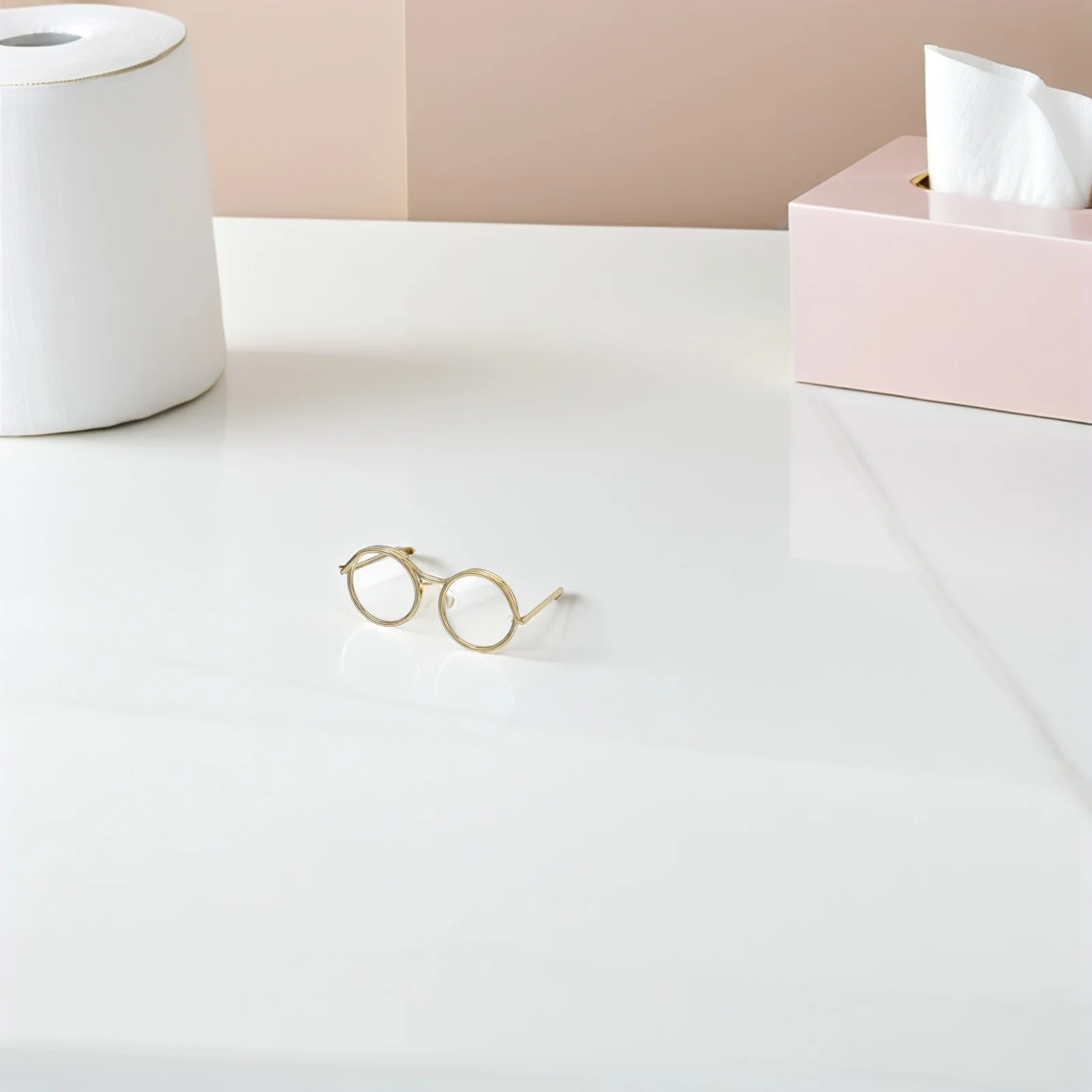 

50Pcs Miniature Eyeglasses Shades Dollhouse Mini Glasses Wire Rim Spectacles Enhance Realism in Scenes