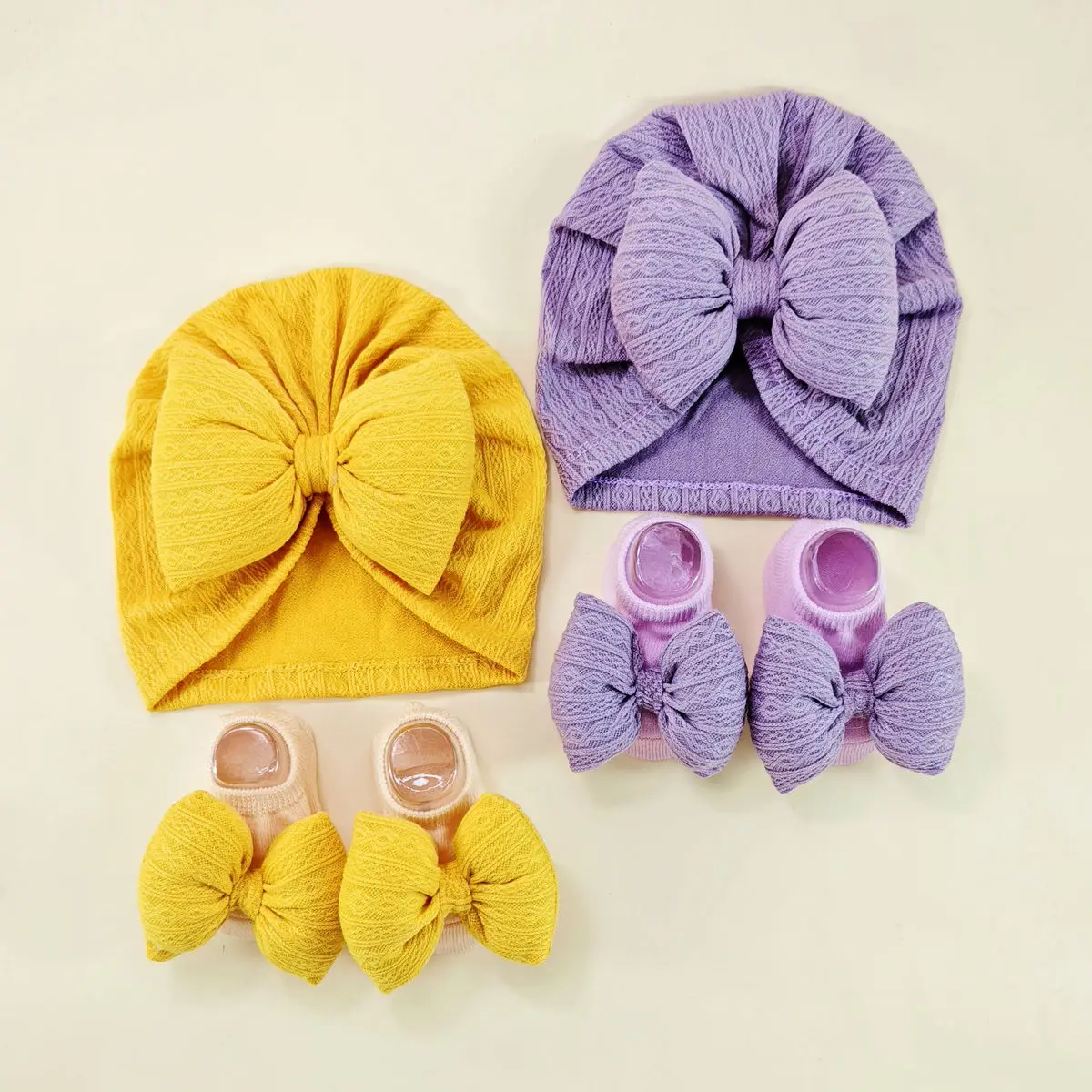 

2 sets/Pack Newborn Baby Bow Hat Socks Set Solid Color Baby Headscarf Hat Four Seasons Baby girl Cap Infant Headwear Accessory