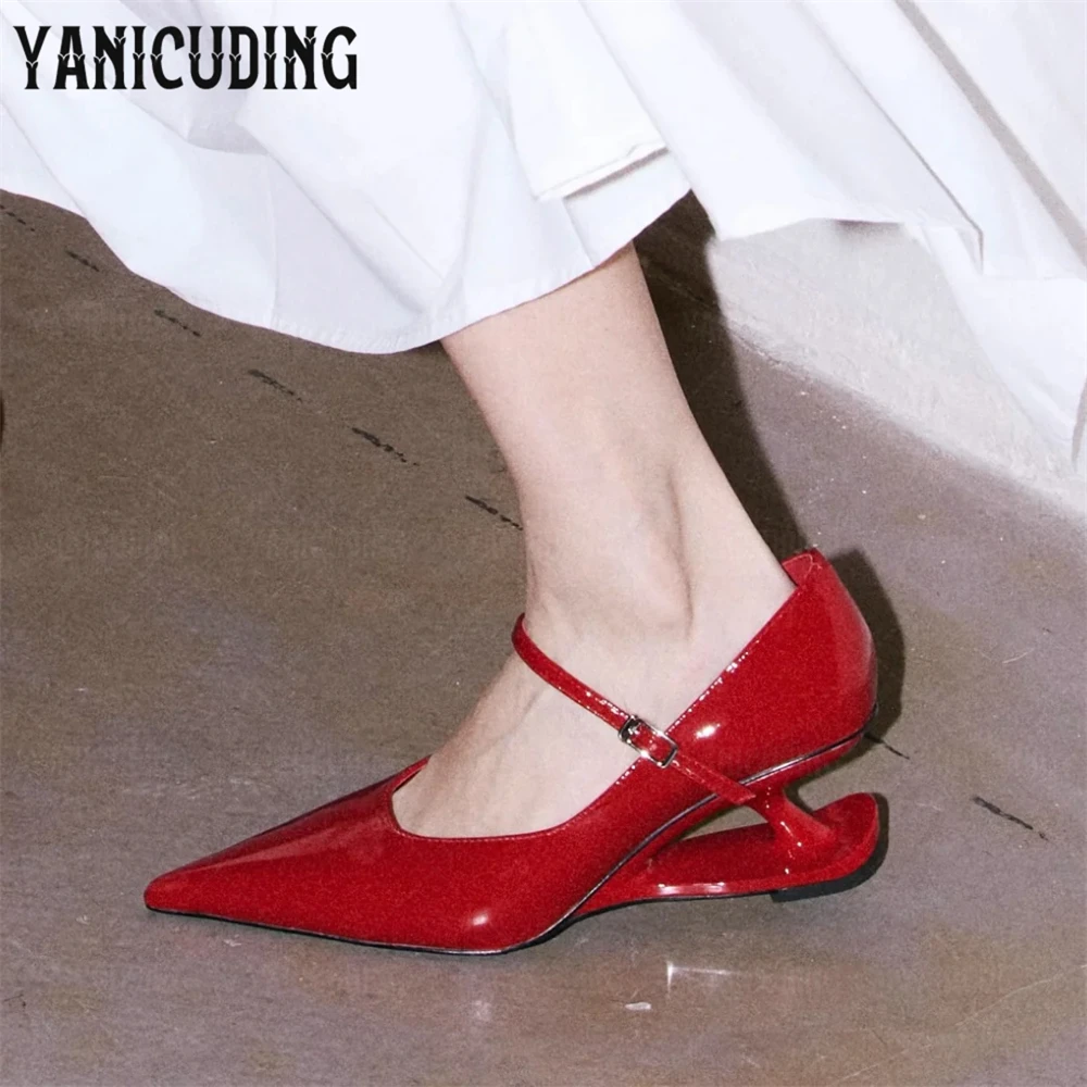 Tênis com Salto Recortado Escu - Wedge Heeled Sneaker avaliação e preço
