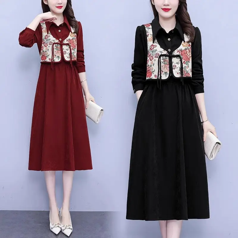 

Retro Large Size Women's Dress 2023 Autumn Fashion National Style Chinese Embroidery Pan Button Vest Fake Two Piece Dress Z3424