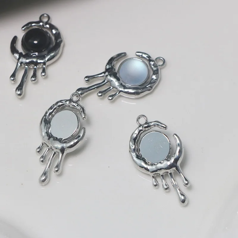 

2Pcs Alloy Lava Drip Pendant Jewelry Accessories Handmade DIY Bracelet Necklace Earrings Fashion Retro Metal Charms for Women