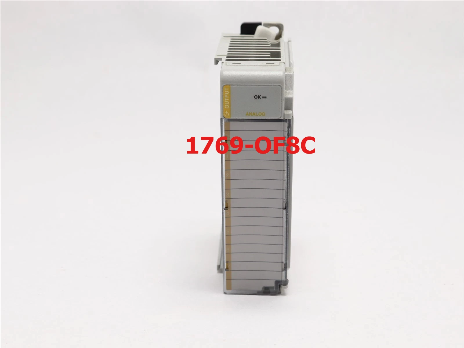 

Для Allen-Bradley 1769-OF8C SER A CompactLogix 8-контактный модуль вывода тока