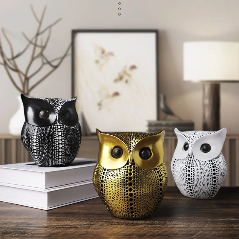 

Nordic Style Owls Ornament Owl Resin Craft Lovely Bird Miniatures Figurines for Home Decor Living Room Bedroom Office Decoration