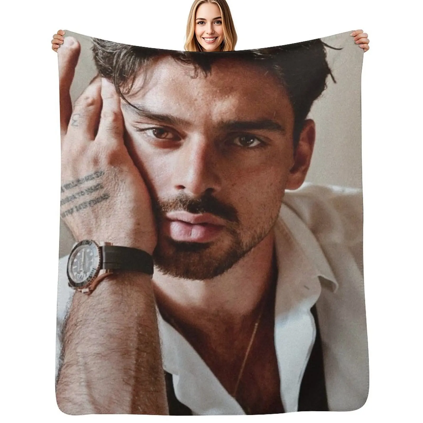 

michele morrone Throw Blanket Cute Plaid Blankets Sofas Of Decoration for winter Flannel Fabric Blankets