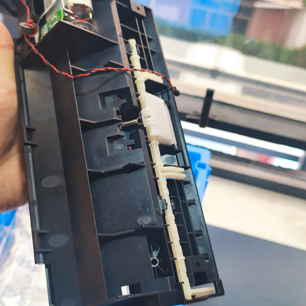 

L8050 ПАПИЧНОЕ ПИТАНИЕ В СБОРЕ L8058 ПАПЕРНОЕ ПЕЧАТЬЕ