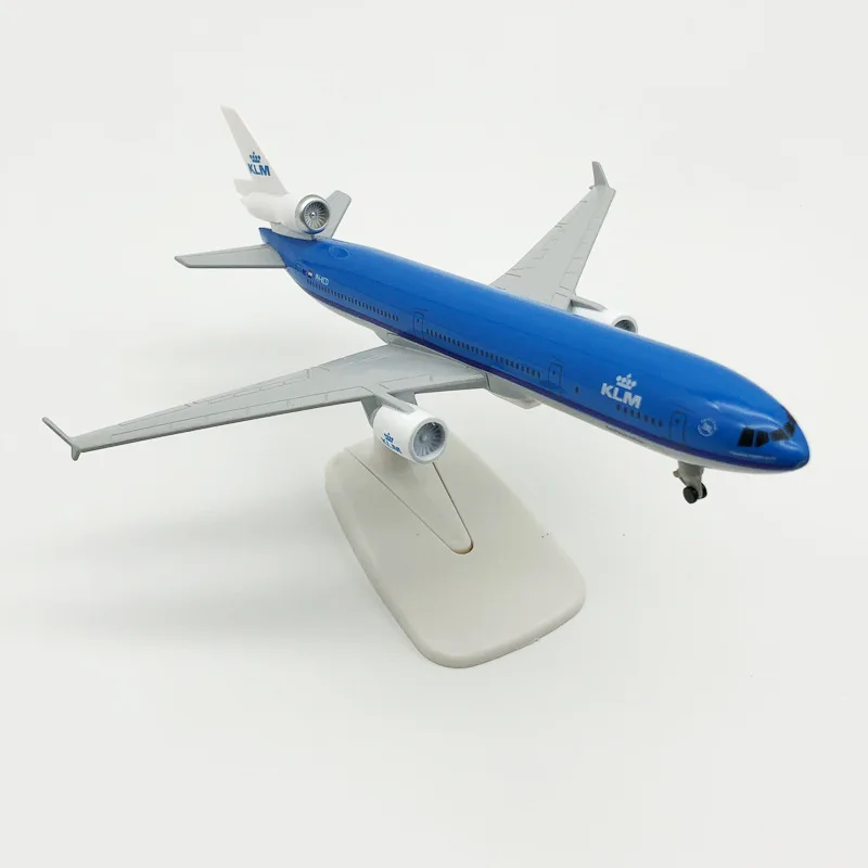 Lega di metallo 1:400 Mcdonnell Douglas Md-11 KLM 20 cm Modello di aereo Materiale con modello di aereo Giocattoli Ragazzi Collezione per bambini