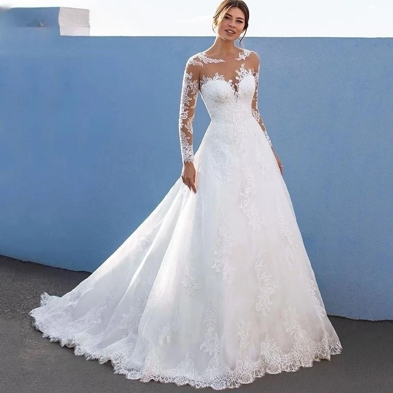 

Scoop Neck Wedding Dresseses Long Sleeves Lace Appliques Vestido De Noiva Illusion Tulle Button Vestidos De Novia