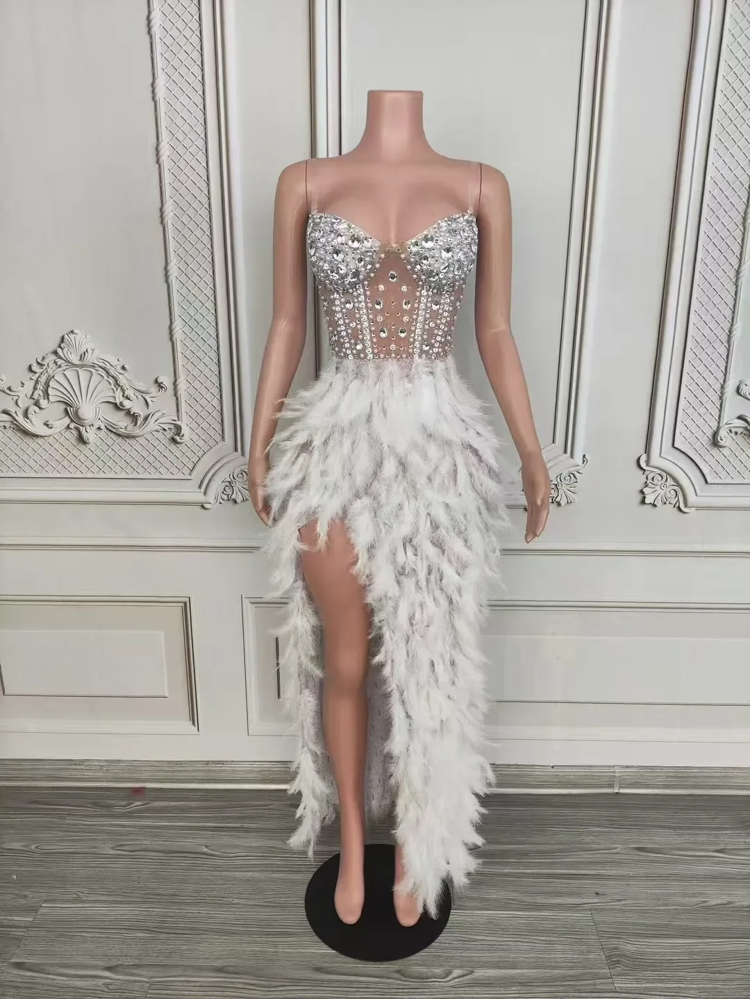 Feminino elegante festa de noite aniversário desempenho photoshoot traje luxo brilho vermelho strass pena sexy malha vestido longo