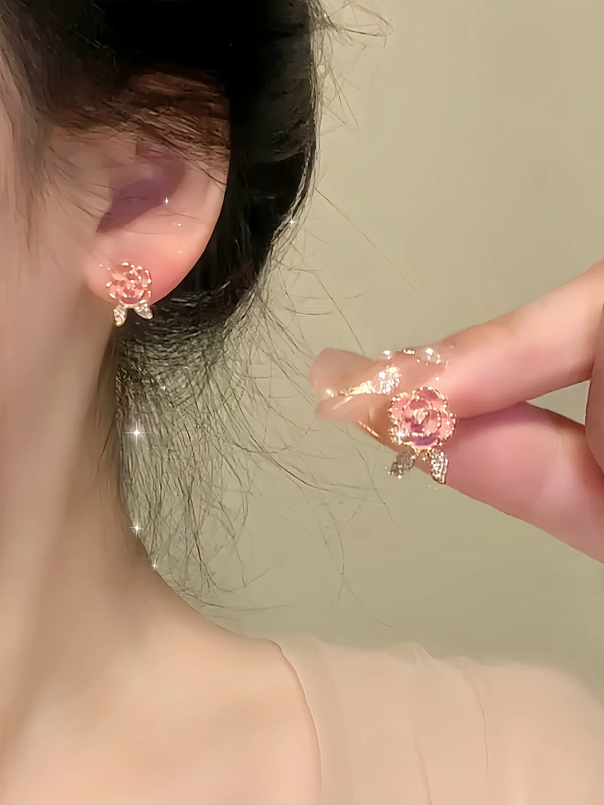 

Pink Flower Earrings for Women Sweet Small Elegant Non Pierced Mosquito Coil Clip On