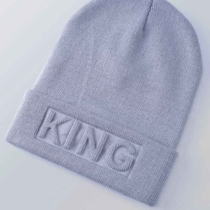 Men Women Beanie Fashion King and Queen Skullies Winter Warm Caps Sport Hats for Couples Lovers Snow Ski Bonnet 2024 New Arrival