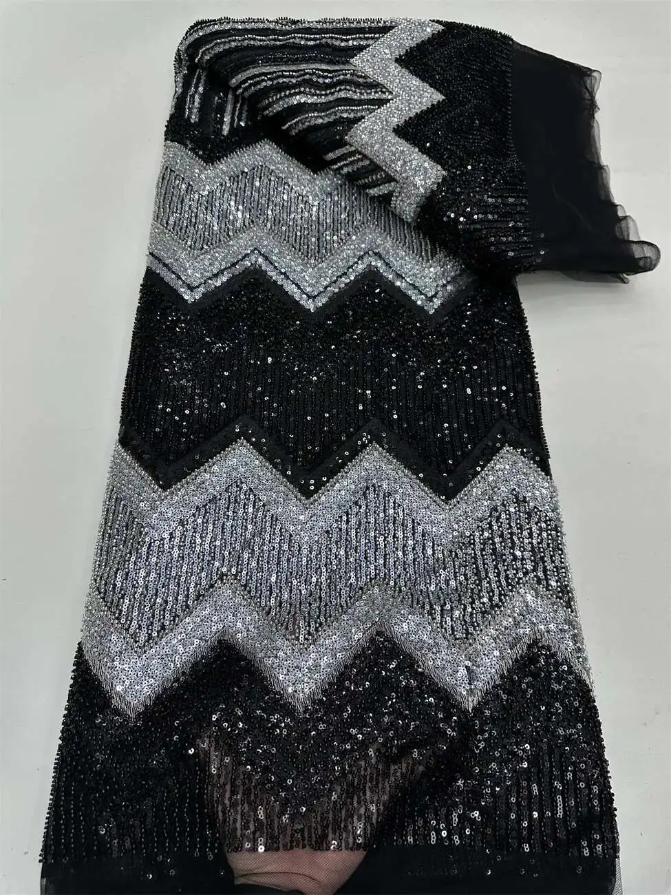 

African Tulle Lace Fabric 2025 High Quality Nigeria Mesh Heavy Beads And Sequins Lace 5Yards French Net Lace For Women Dresses