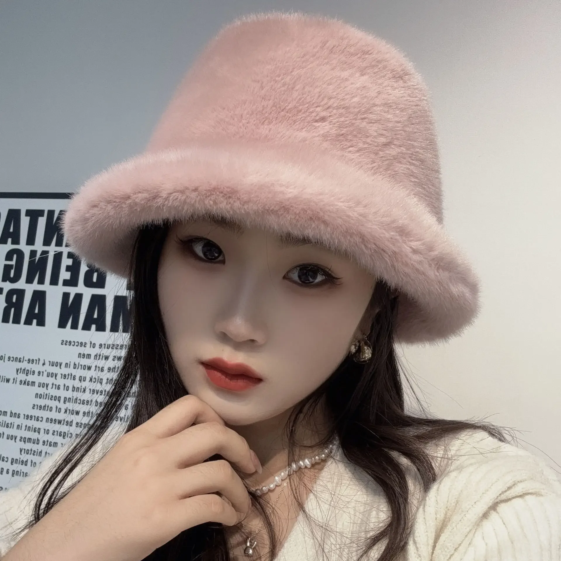 

Fashion Autumn and Winter New Imitation Fur Lady Fisherman Hat Big Brim Plush hat Warm Bucket Hat