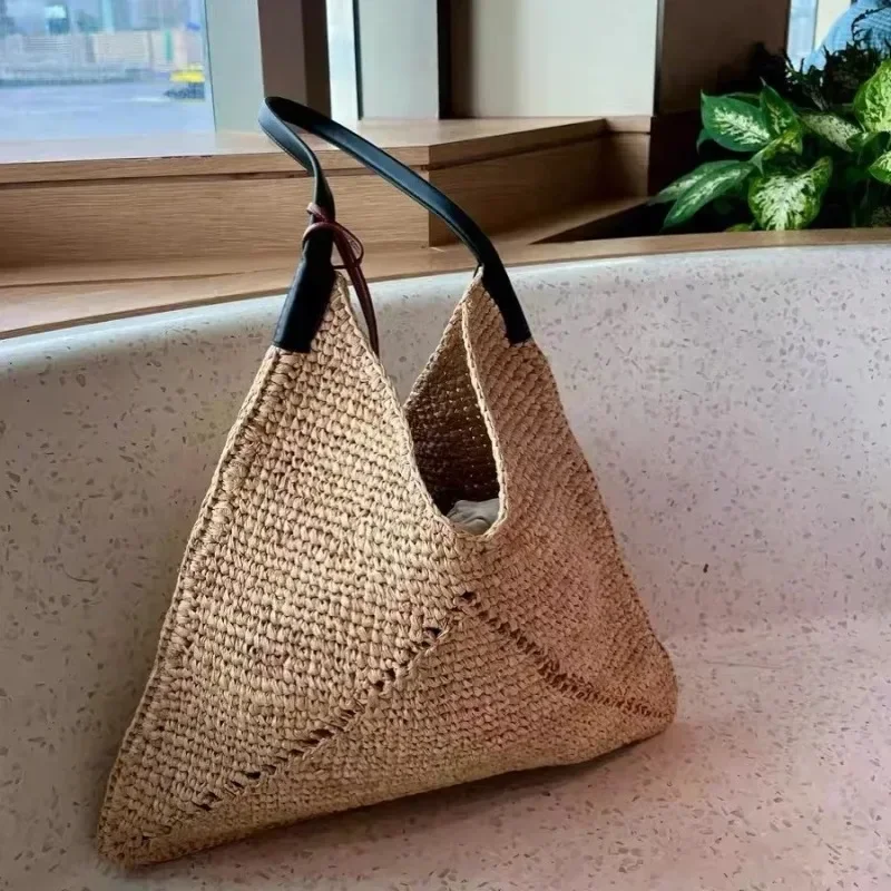 2026 New Internet Famous Same Style Fashion All-Match Straw Bag Triangle Casual Design Shoulder Handbag Trendy