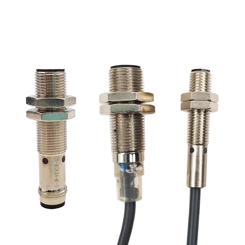 

E2B-M12KS04-M1-B1/C1 Экранированный бесконтактный переключатель M12 E2B-M12KS04-WZ-B1/C1 Разъем NPN PNP типа E2B-M08KS02-WP-B1/C1 M8