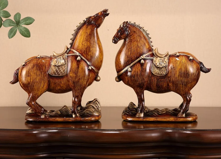 Horse decoration large fortune Tang Ma living room arts and crafts office table wine cabinet decoration company opening housewar