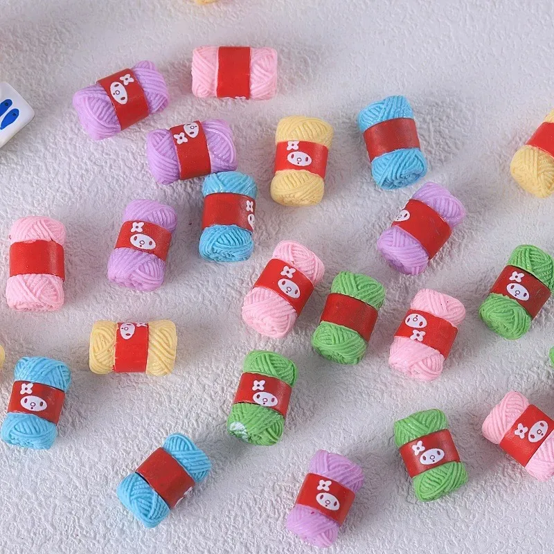 10 قطعة كرة غزل الكرتون محاكاة دمية مصغرة ديكورات منزلية سلسلة مفاتيح ذاتية الصنع سلسلة هواتف محمولة قلادة كرة صوف الراتنج