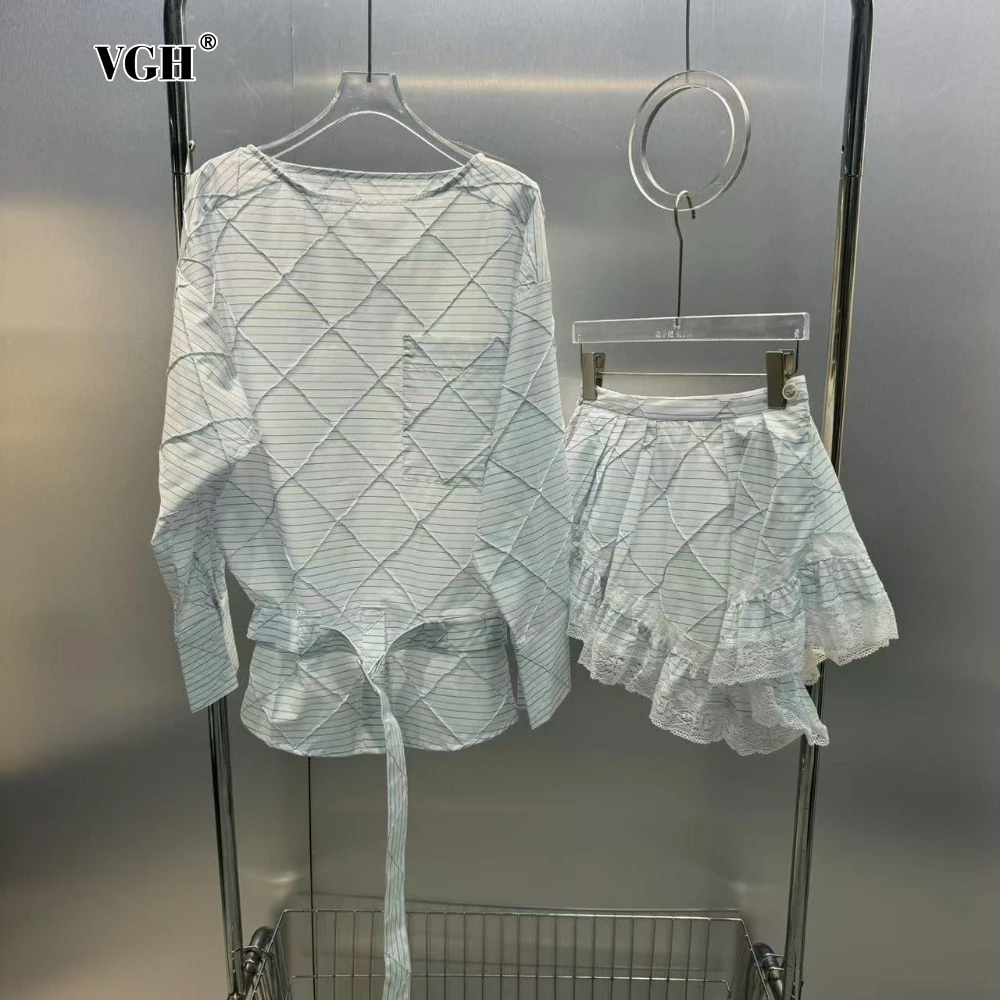 

VGH Striped Printed Two Piece Set for Women O Neck Long Sleeve Spliced Pocket Top High Waist Lace Skirt Sweet Style Suit Female