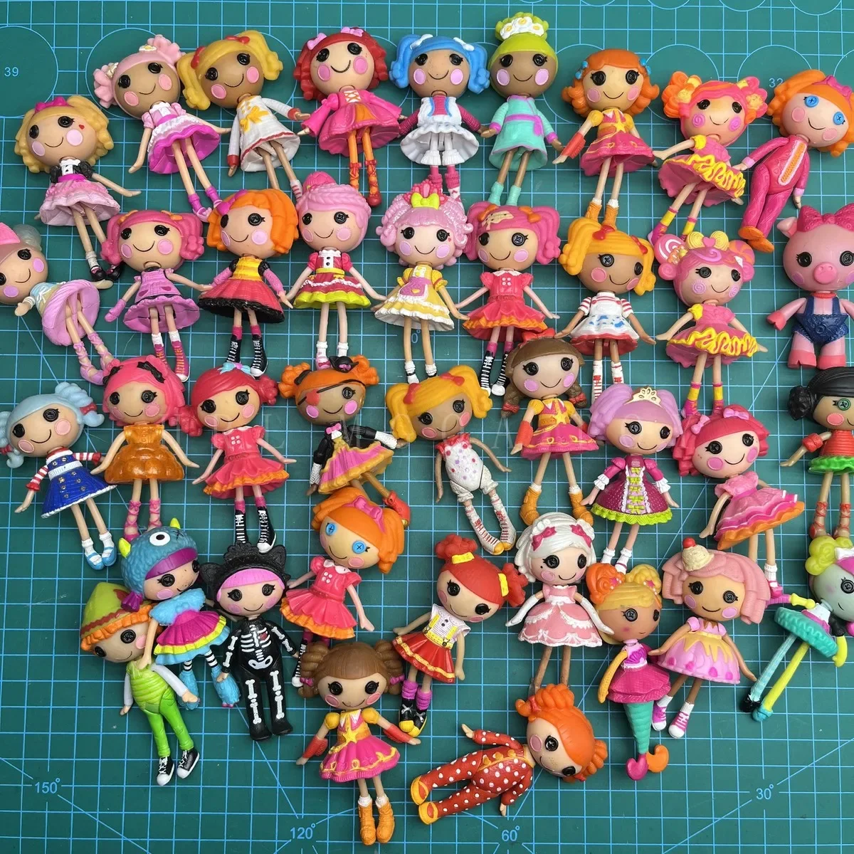 Original 8cm Lalaloopsy Little Sister Multi-style Dolls Lalaloopsy Doll Angel Doll  PVC Holiday Gift Girl Gollection Toy