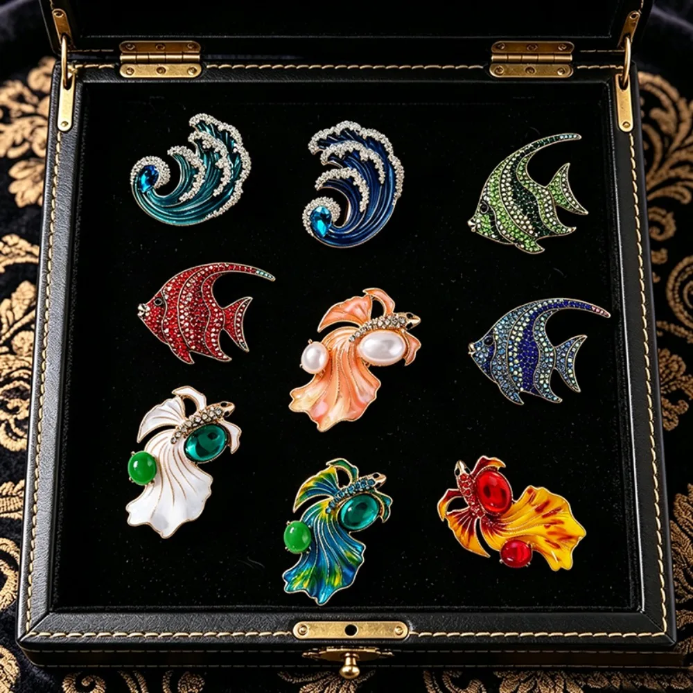 Fish & Wave Brooch Enamel & Rhinestone Ocean Wave Lapel Pins Retro Marine Animal Badges for WomenJewelry for Coat Scarf