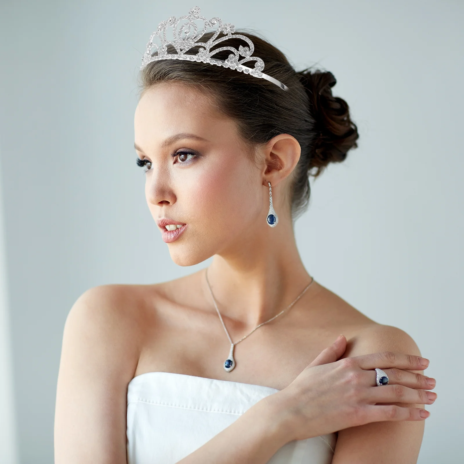 

Sparkling Rhinestone Alloy Crown Bridal Headdress Wedding Hair Accessories Tiaras Bride Hair Jewelry Elegant Headpiece