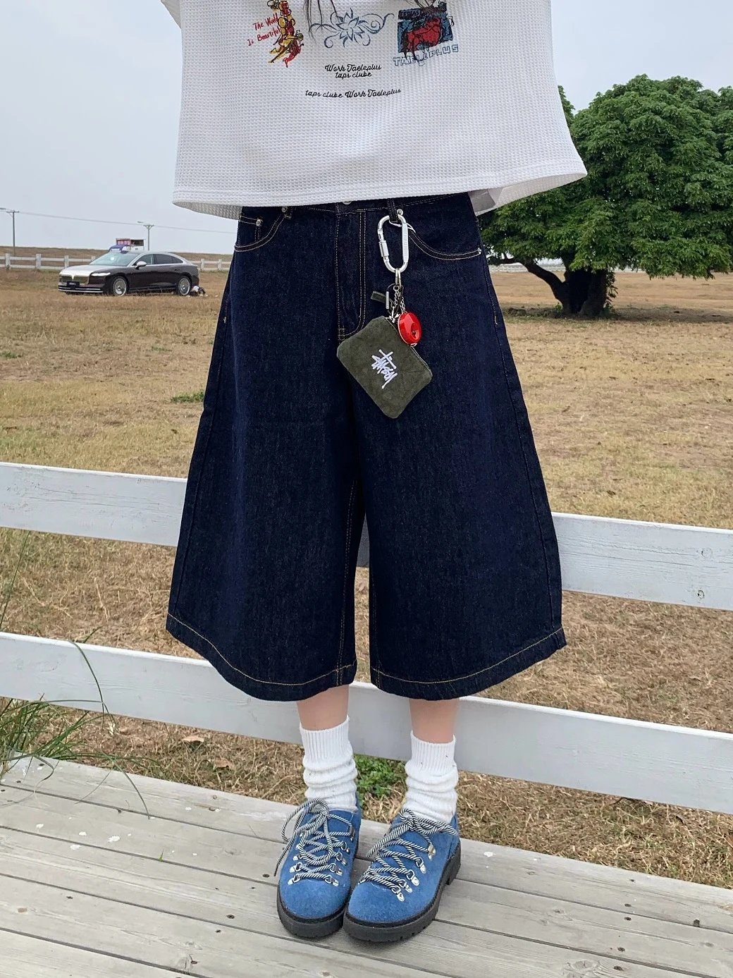 

Retro Washed Straight Leg Jeans Multiple Pockets Design Loose Wide Leg Seven-Foot Pants for Men And Women Summer Cotton Denim