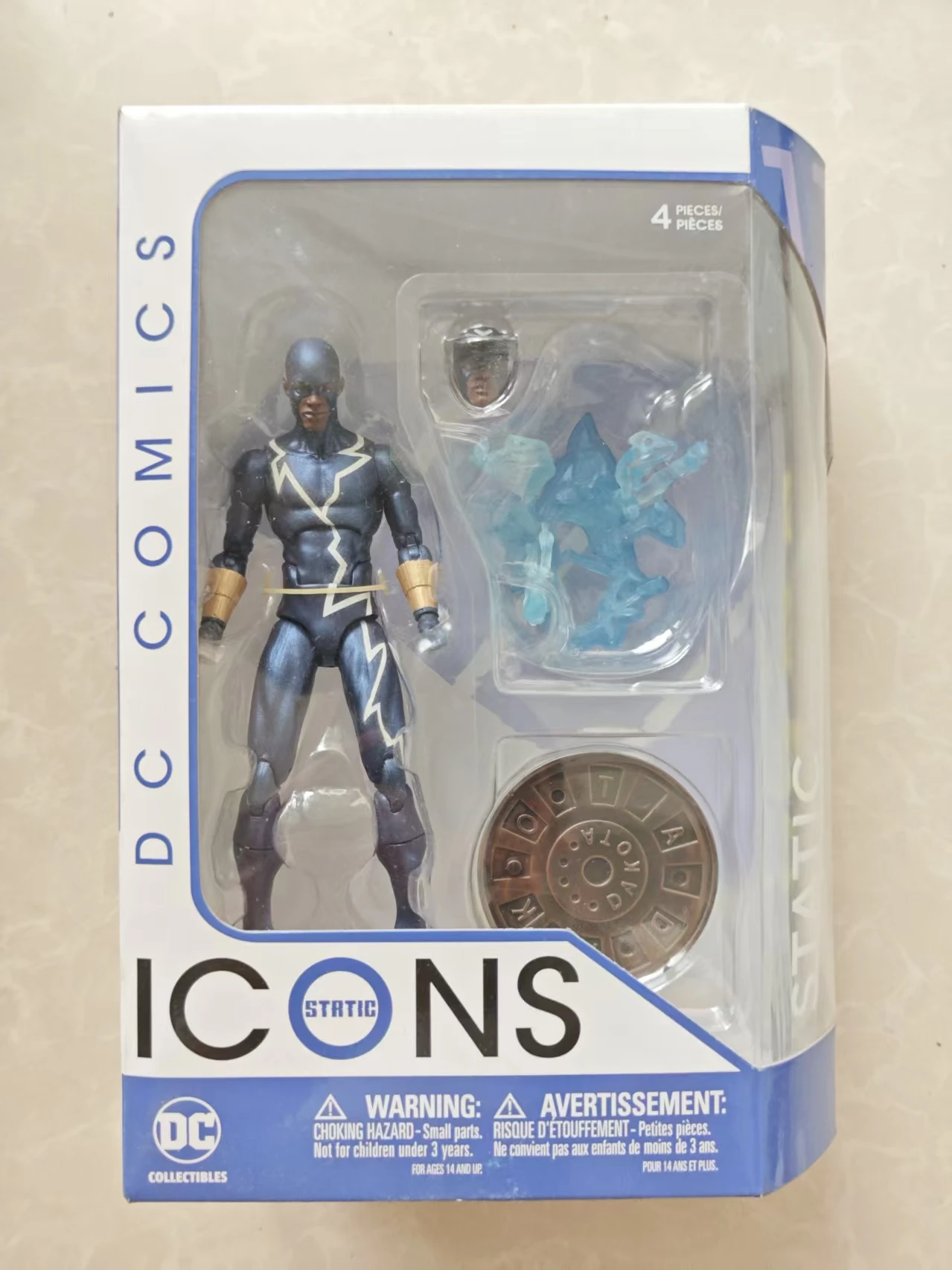 

DC Collectibles DC Comics Icons Static Action Figure 6” Figures Action Figure Toys for Kids Gift DC Films