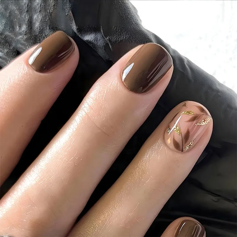 Simples Folha Marrom e Unhas Postiças de Glitter Dourado, Unhas Postiças Decorativas, Arredondadas, Curtas, Vara, Barato, Com Ferramentas, Verão, 24Pcs