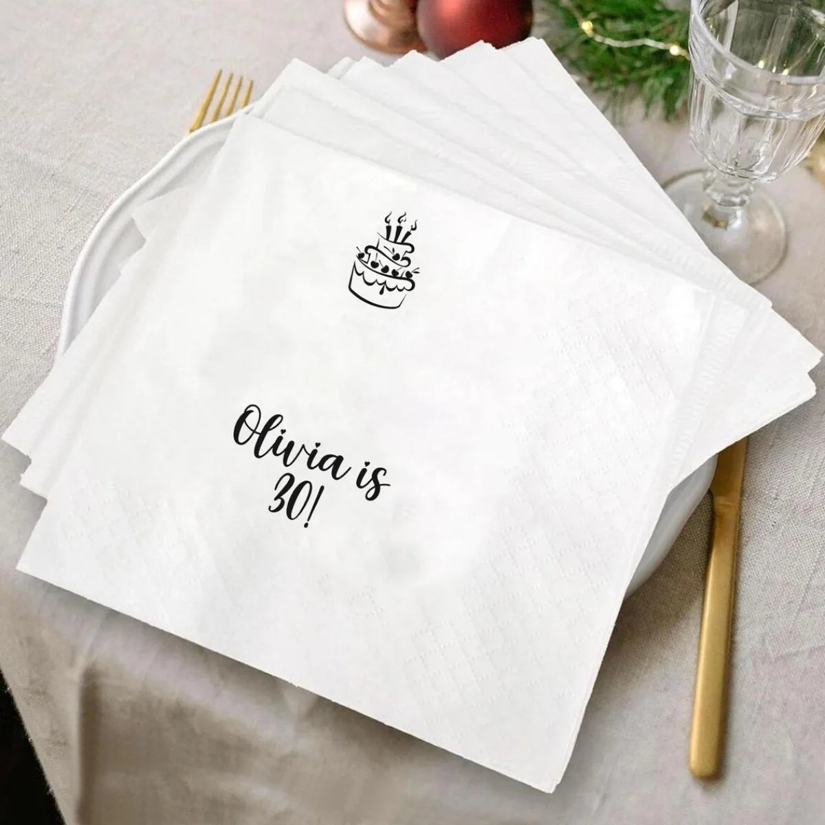 

50 шт. салфетки для дня рождения на заказ: персонализированное празднование Milestone