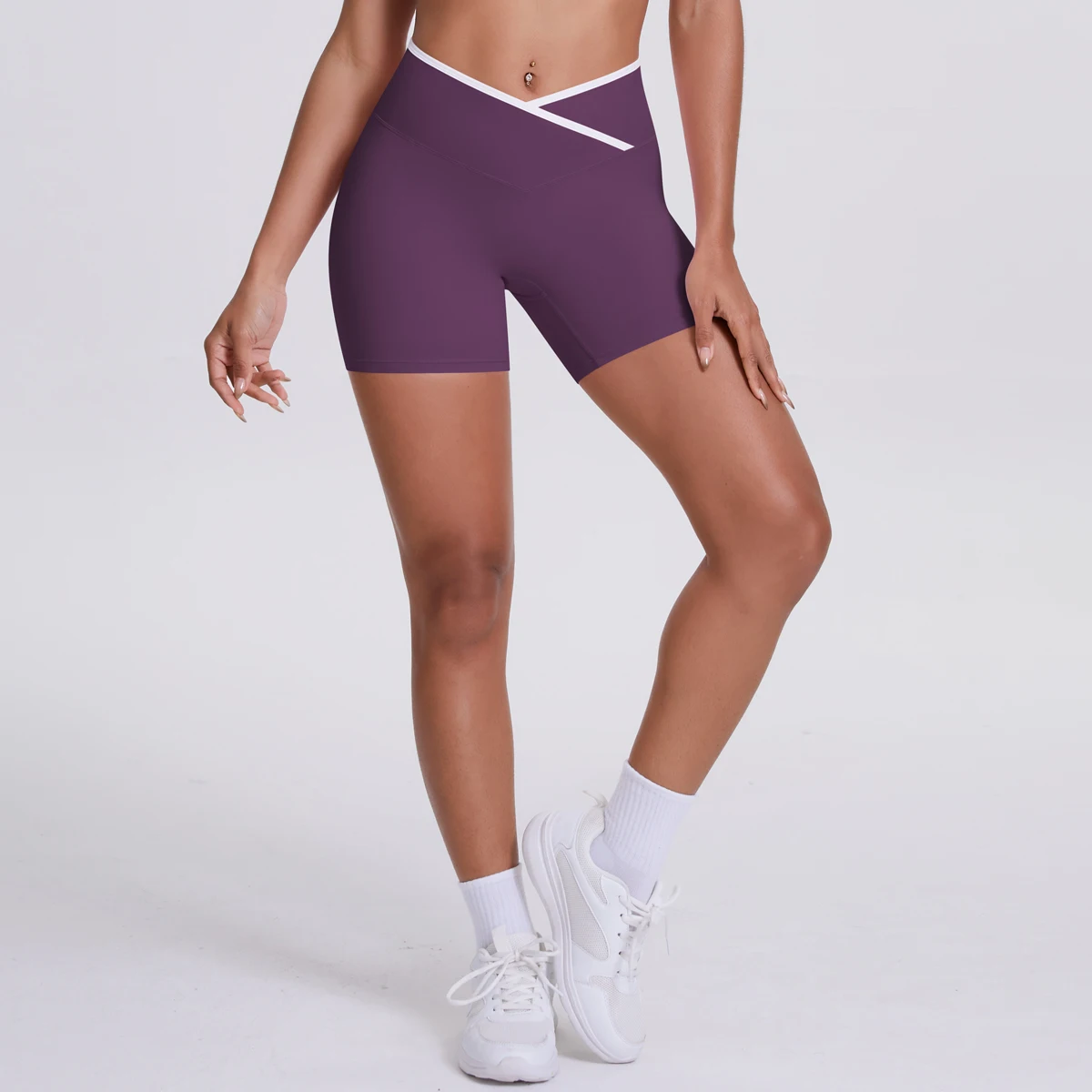 요가 반바지 여성 피트니스 반바지 V 모양의 허리 러닝 사이클링 반바지 통기성 스포츠 레깅스 하이 웨이스트 운동 체육관 반바지