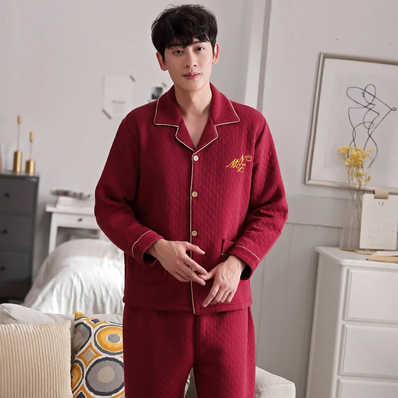 Men's 3layer thin cotton quilted men's pajamas cardigan bright red home clothing solid color embossed design men's home clothing