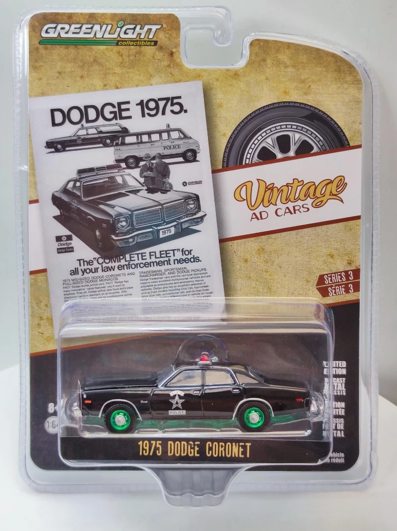 1:64 1975 Dodge Coronet Police car Green Edition Simulation Diecast Car Metal Alloy Model Car kids toys collection gifts W710