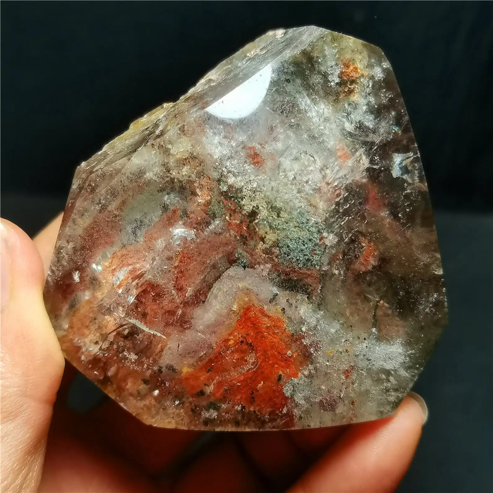 Natural Clear Rainbow Quartz Crystal: Chakra Reiki Meditation Stone，Unique Specimen for Collectibles and Educational Use