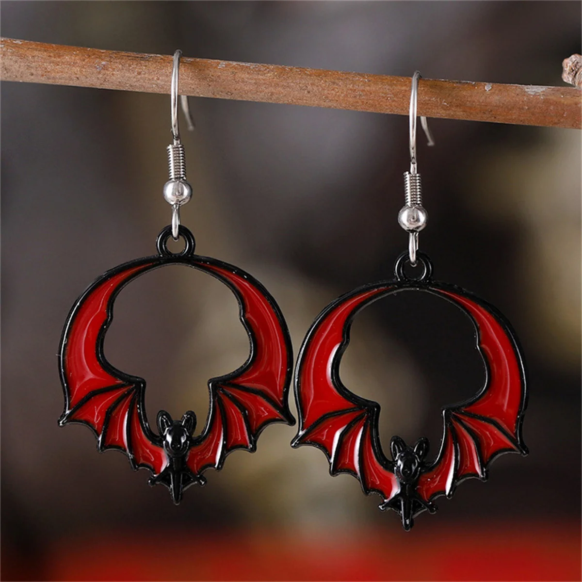 Pendientes de gota de murciélago de Halloween de esmalte Retro Para mujeres y hombres, pendientes exagerados de murciélago de Animal lindo gótico, joyería de fiesta de Festival, moda