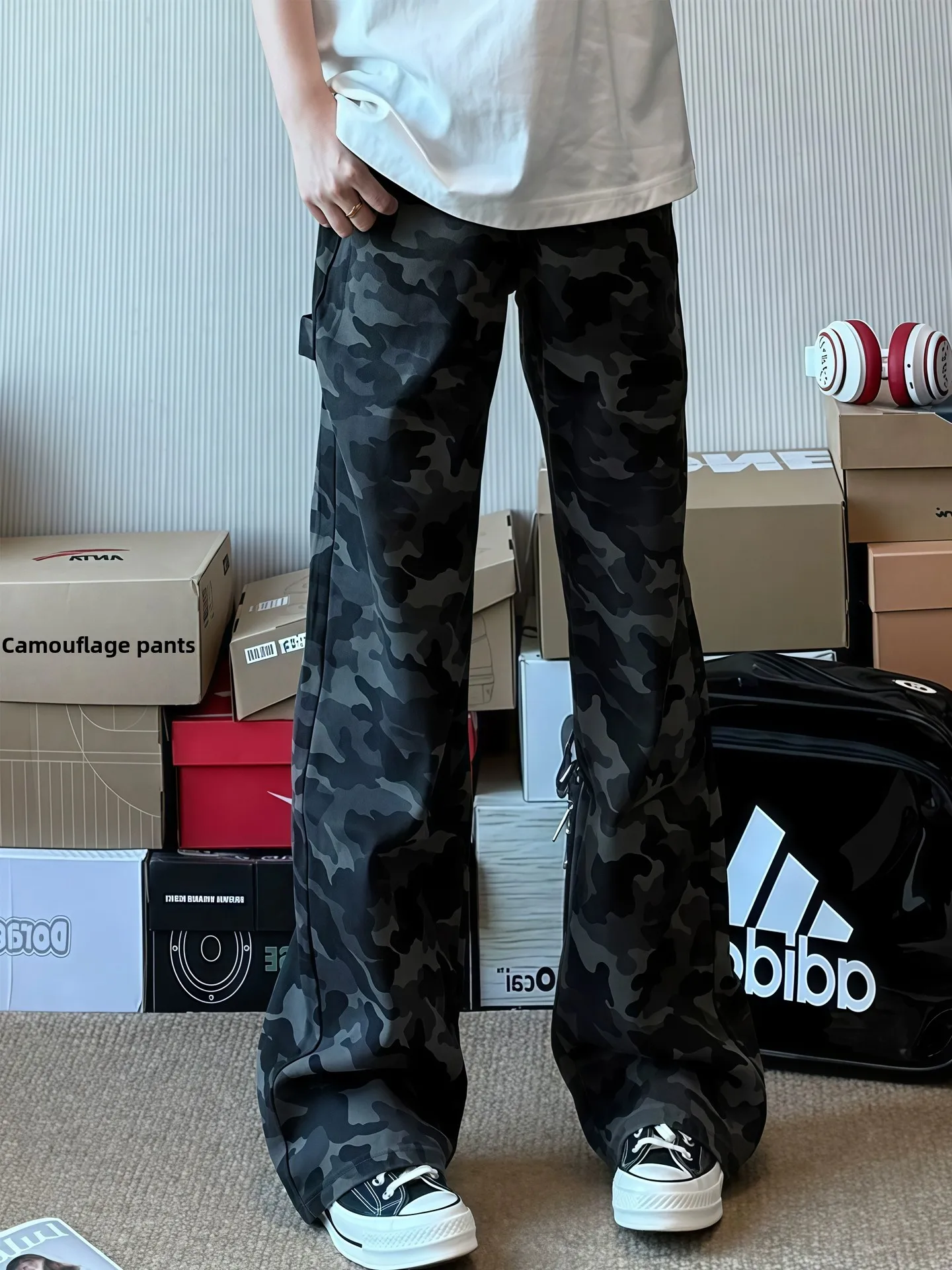 

Мужские джинсы в американском ретро-стиле с камуфляжным принтом, с высокой талией, прямого кроя, рабочие брюки, осенние, в стиле High Street, свободного кроя, из полиэфирного волокна