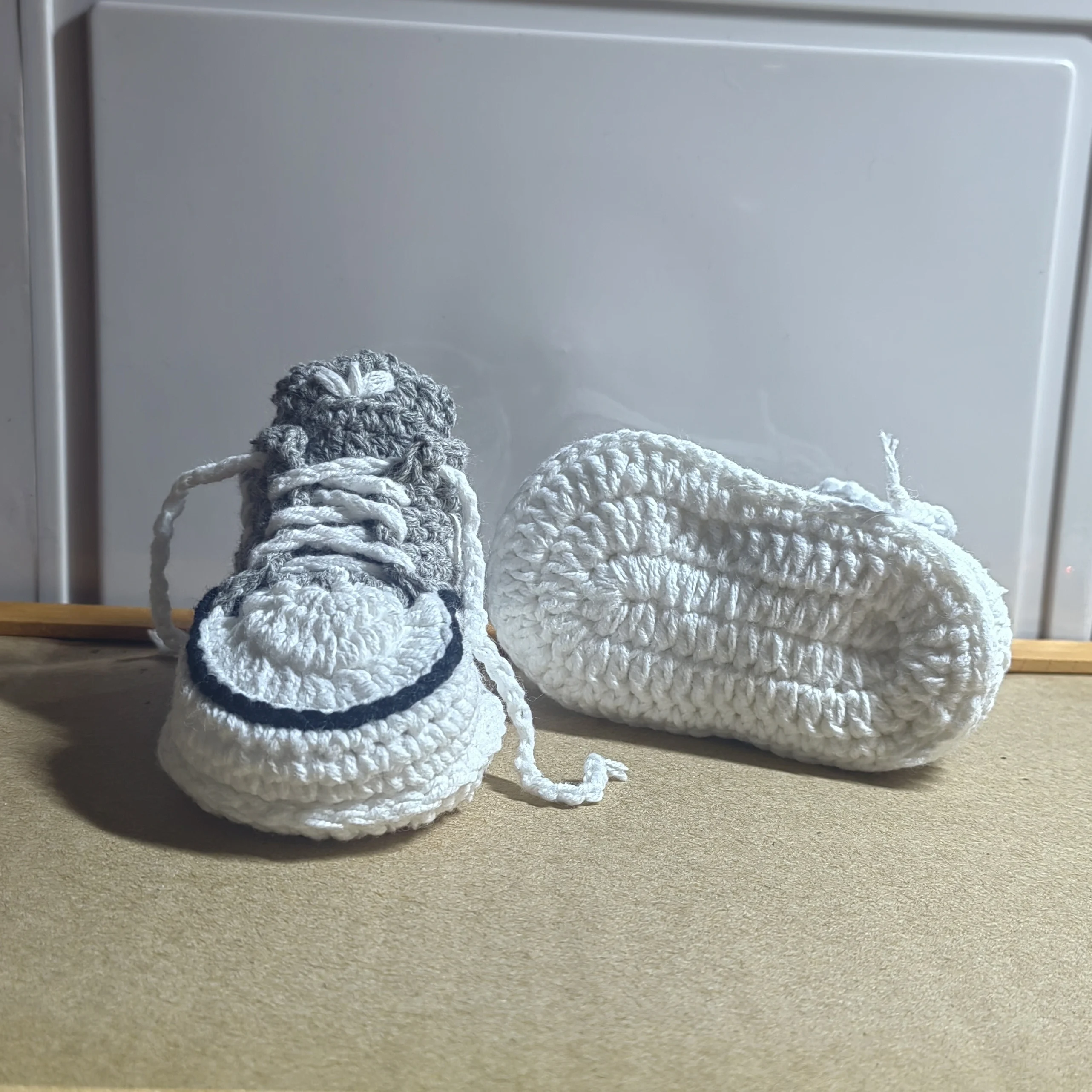 Crochet baby shoes Handmade crochet wool baby booties sneakers slippers